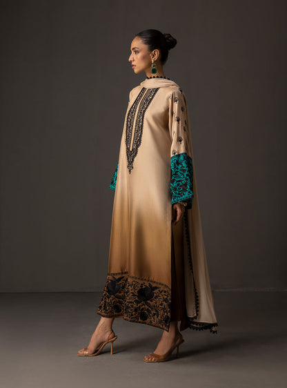 ZAINAB CHOTANI-3PC SHAMOZ SILK PRINT EMBROIDERED SHIRT WITH SOFT SILK PRINT DUPATTA & SILK TROUSER BIC-1717