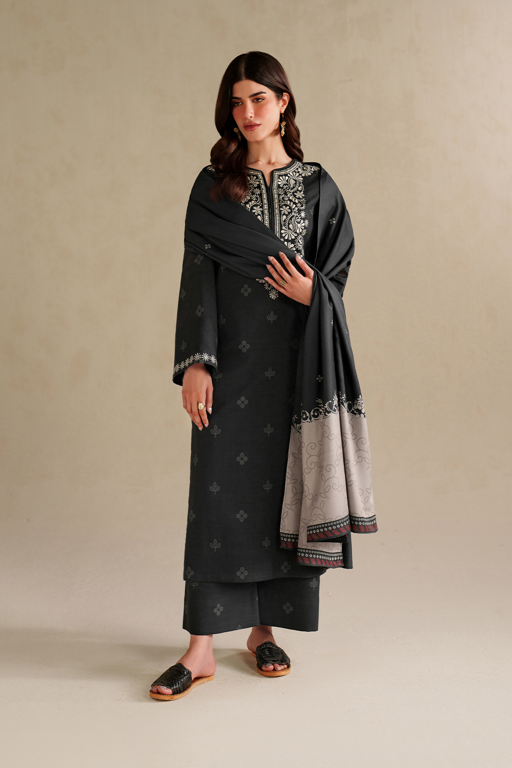 IZNIK-3PC DHANAK EMBROIDERED SHIRT WITH WOOL DIGITAL PRINT SHAWL AND TROUSER-BIC-5174