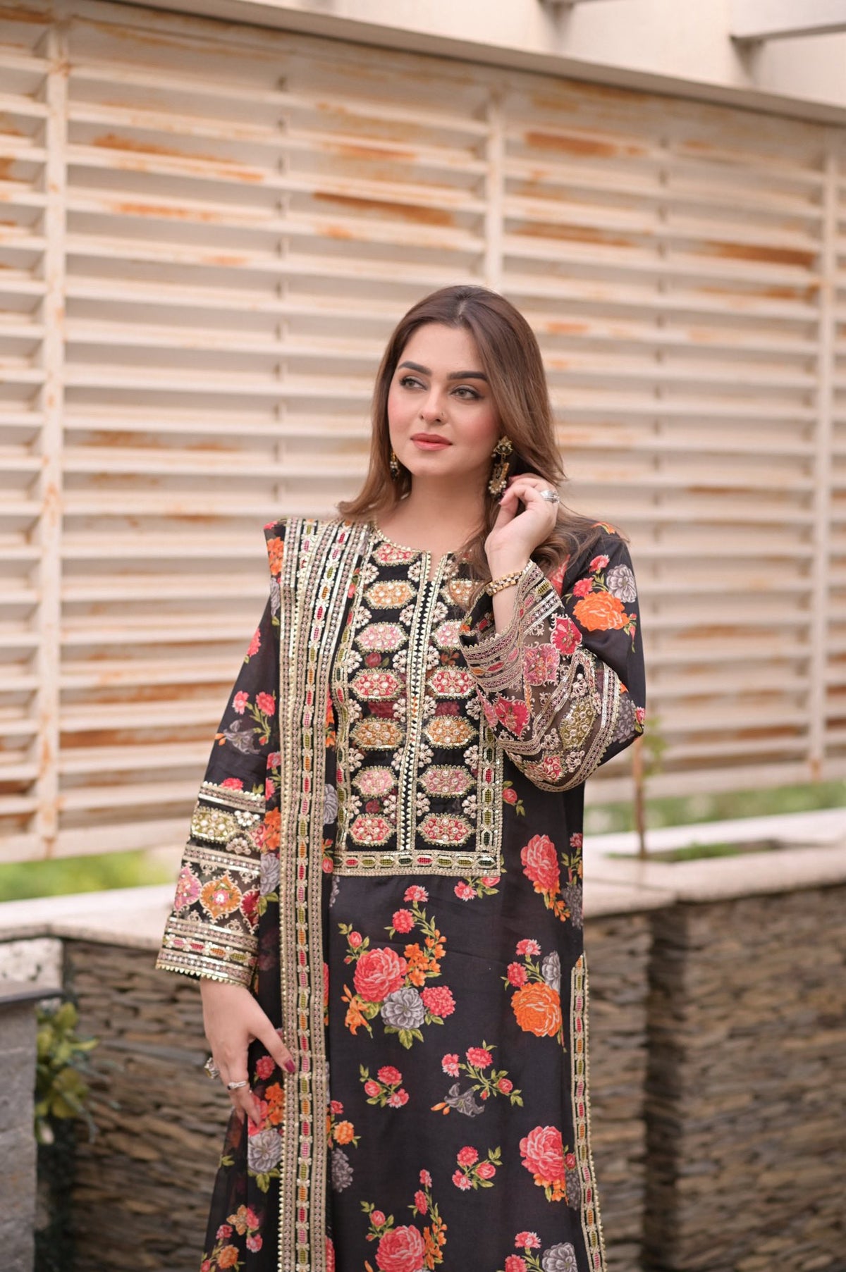 BAROQUE-3PC SHAMOZE SILK PRINTED EMBROIDERED SHIRT WITH SOFT SILK PRINTED EMB DUPATTA & PRINTED TROUSER BIC-1705