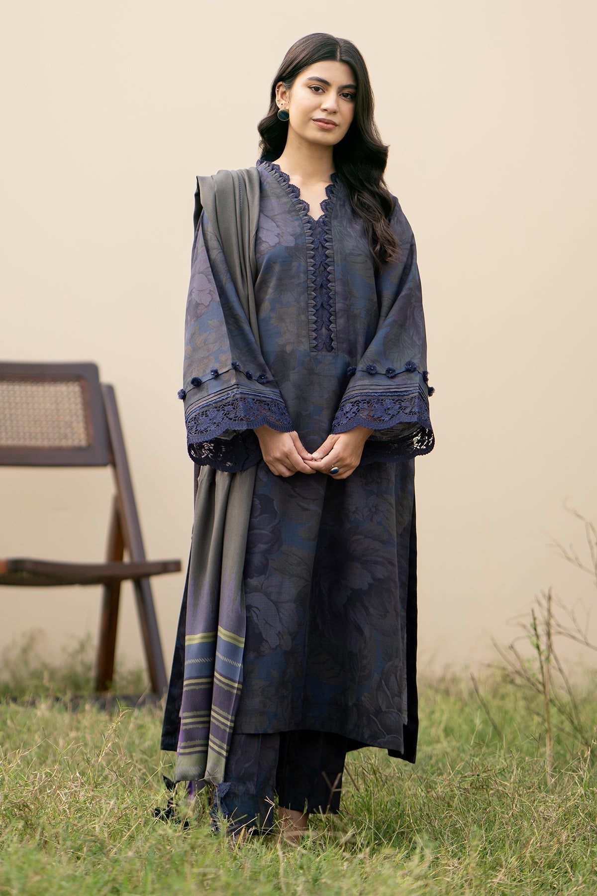 BAROQUE-3PC KHADDAR PRINTED SHIRT WITH KHADDAR PRINT DUPATTA AND PRINT TROUSER-BIC-2631