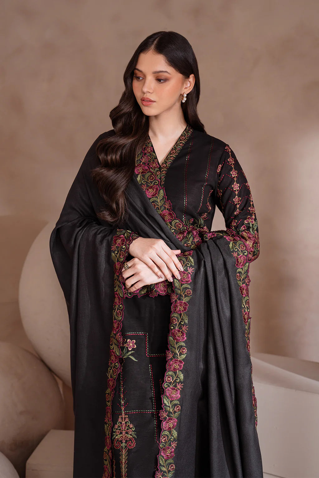 IZNIK-3PC LAWN EMBROIDERED SHIRT WITH CHIFFON EMBROIDERED DUPATTA AND TROUSER-BIC-3604