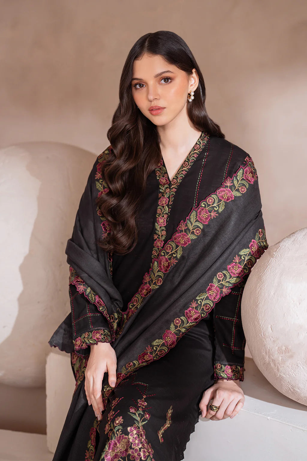 IZNIK-3PC LAWN EMBROIDERED SHIRT WITH CHIFFON EMBROIDERED DUPATTA AND TROUSER-BIC-3604