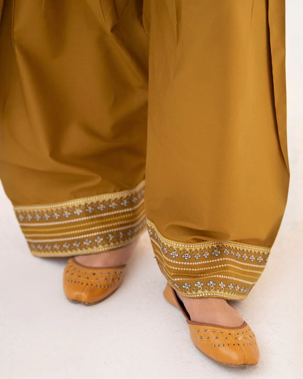 URGE-3PC DHANAK EMBROIDERED SHIRT WITH WOOL PRINT SHAWL AND EMB TROUSER-BIC-5070
