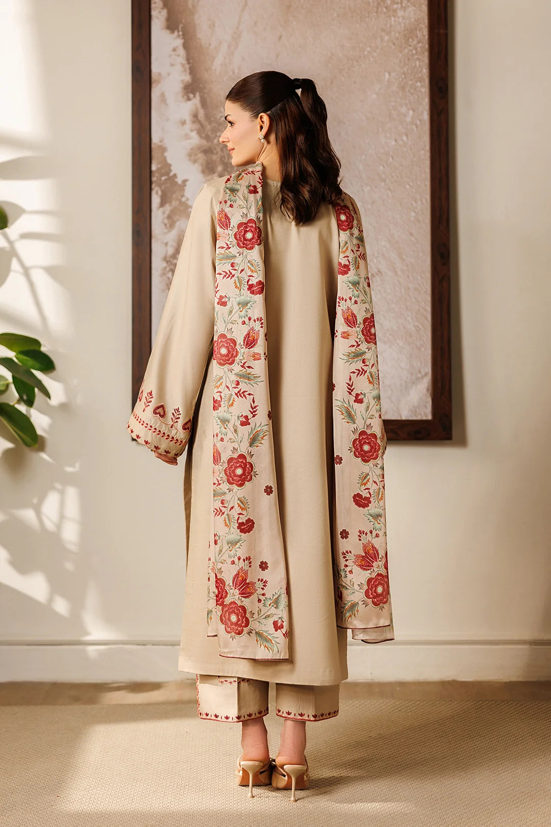 BAROQUE-3PC LAWN EMBROIDERED SHIRT WITH CHIFFON PRINTED DUPATTA AND EMB TROUSER-BIC-4869