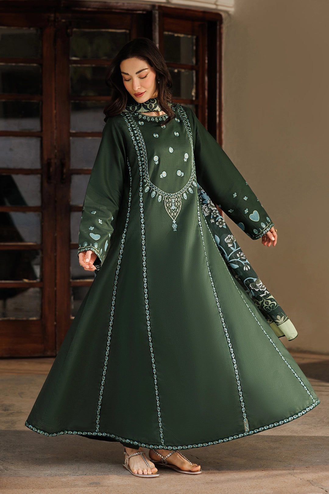 ETHNC-3PC LAWN EMBROIDERED SHIRT WITH CHIFFON PRINTED DUPATTA AND TROUSER-BIC-4870