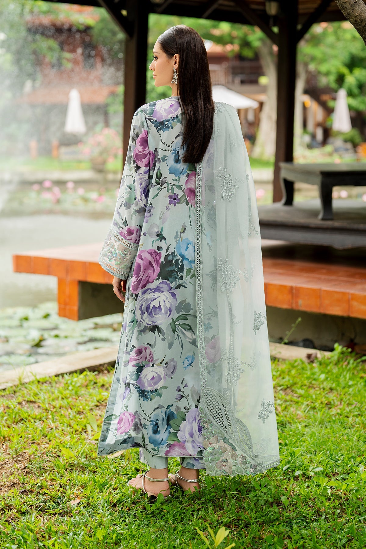 BAROQUE-3PC LAWN DIGITAL PRINTED SHIRT WITH ORGANZA EMB DUPATTA AND PRINTED TROUSER-BIC-010