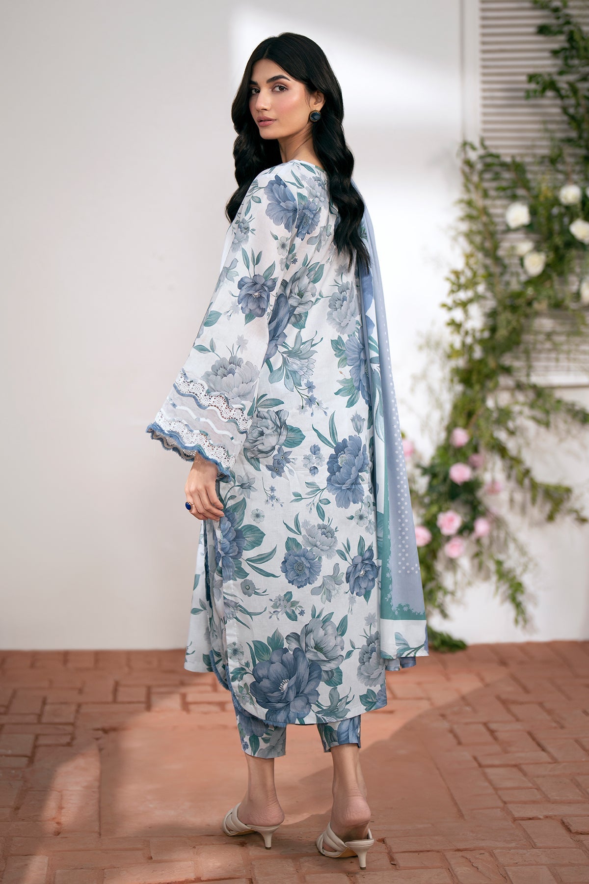 BAROUQE-3PC KARANDI PRINTED SHIRT WITH KARANDI PRINTED DUPATTA AND TROUSER-BIC-2574