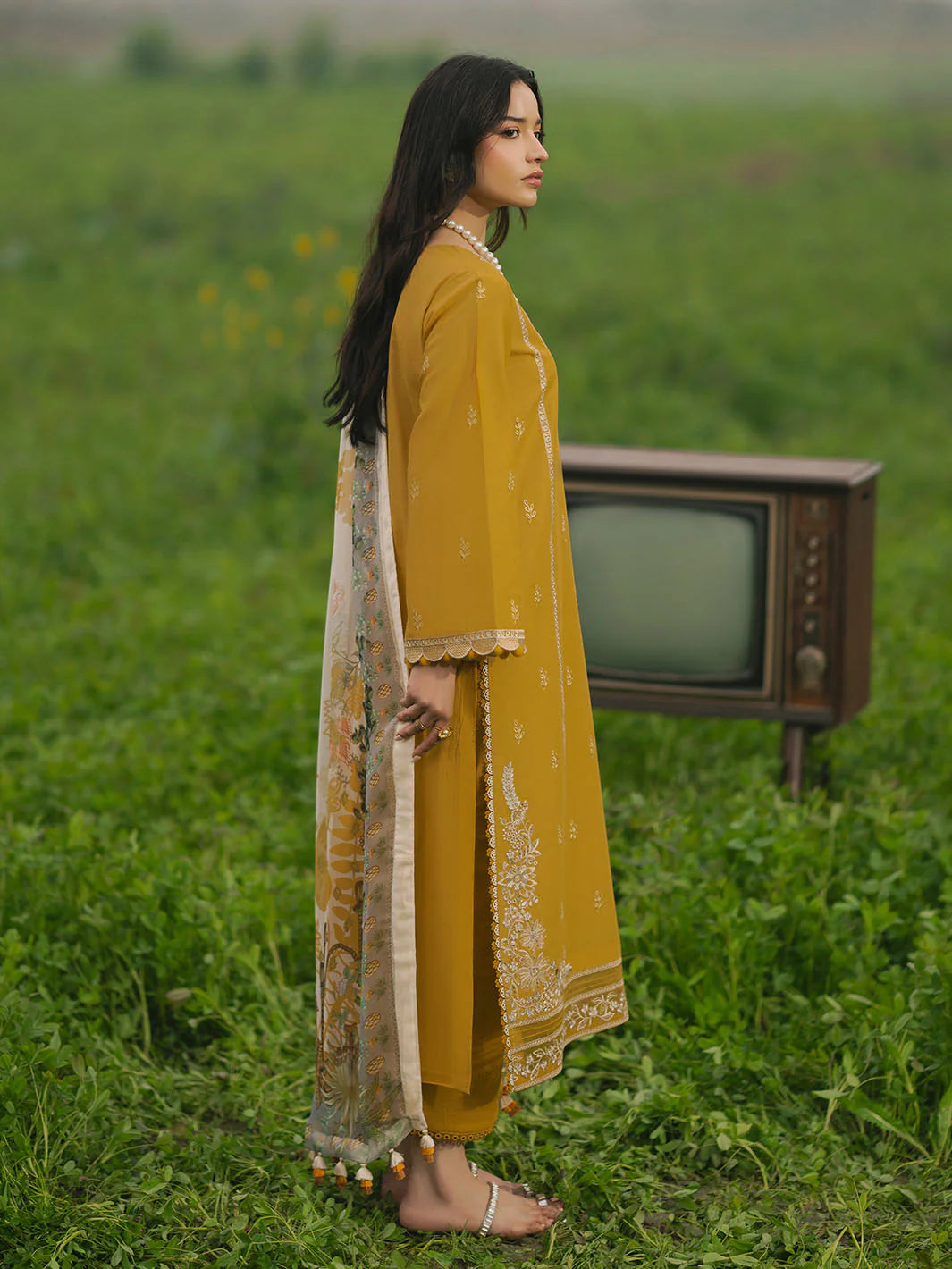 IZEL-3PC LAWN EMBROIDERED SHIRT WITH MONARK PRINT DUPATTA AND TROUSER-BIC-3685