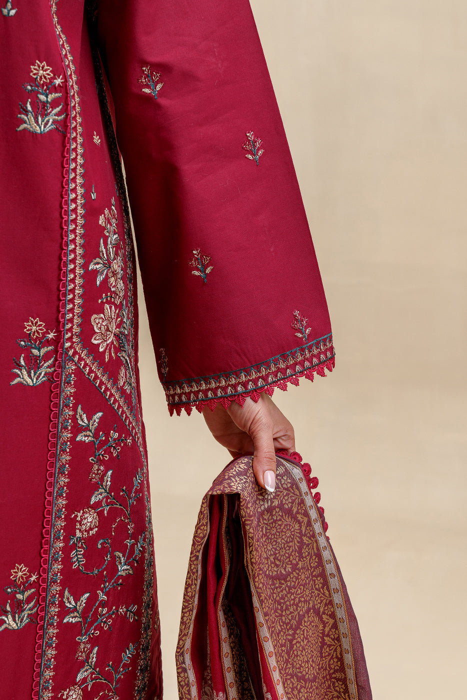 SAPPHIRE-3PC LAWN EMBROIDERED SHIRT WITH CHIFFON PRINTED DUPATTA AND TROUSER-BIC-4627