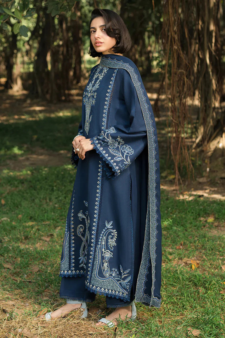 ASIM JOFA- 3PC LAWN EMBROIDERED SHIRT WITH LAWN EMBROIDERED DUPATTA AND TROUSER -BIC-3659