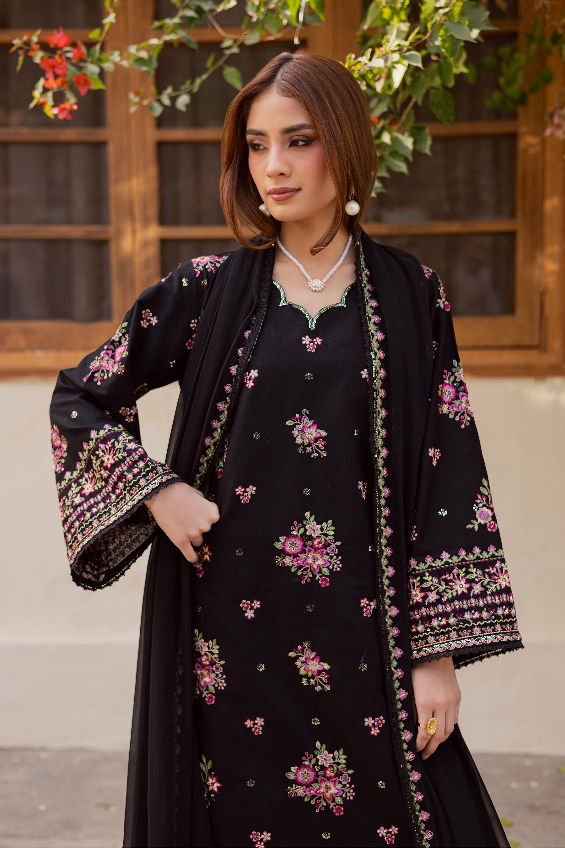 BATIK-3PC LAWN EMBROIDERED SHIRT WITH CHIFFON EMBROIDERED DUPATTA AND EMB TROUSER-BIC-4766