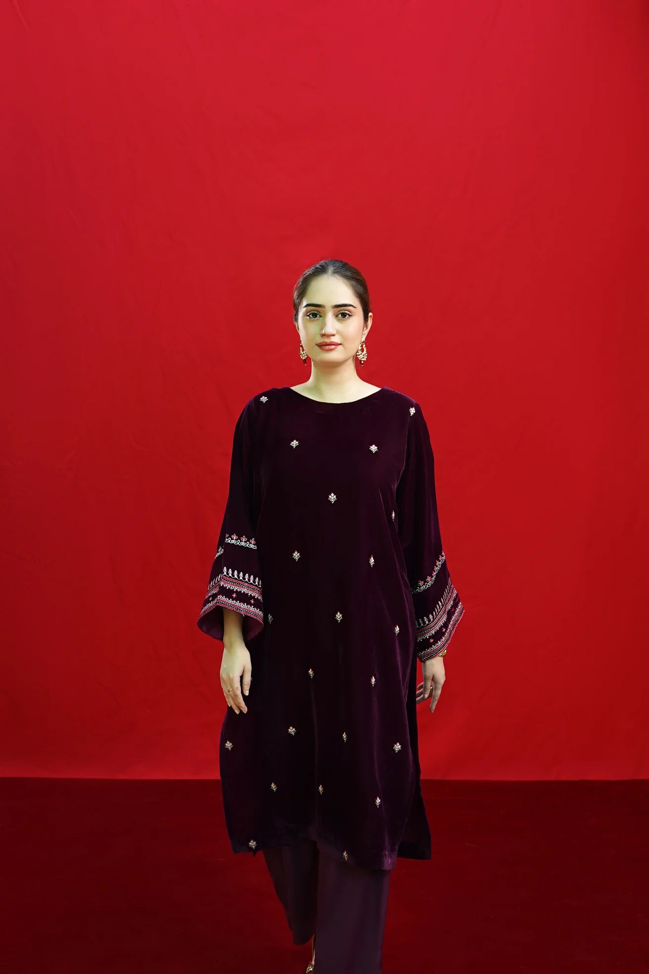 URGE-2PC VELVET EMBROIDERED SHIRT WITH VELEVT EMBROIDERED SLEEVES-BIC-D-19-MICROO-9000