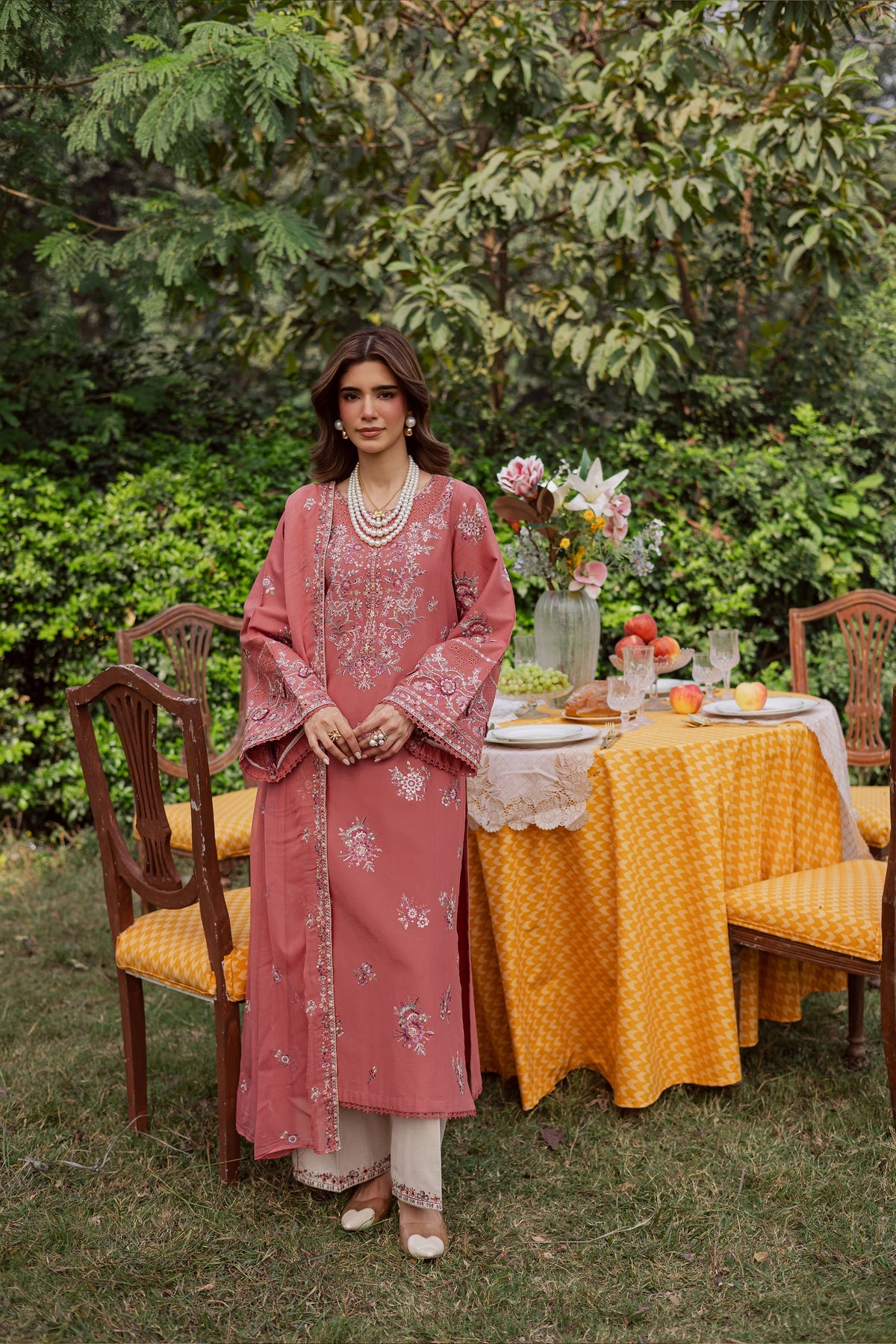 BATIK-3PC DHANAK EMBROIDERED SHIRT WITH CHIFFON EMB DUPATTA AND EMB TROUSER -BIC-5185
