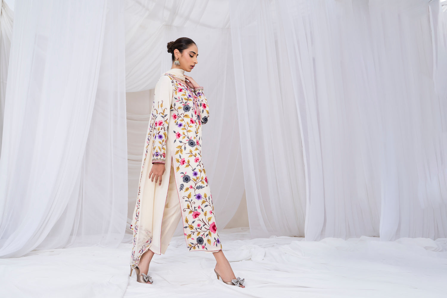 SAPPHIRE-3PC DHANAK EMBROIDERED SHIRT WITH BAMBER CHIFFON EMBROIDERED DUPATTA & TROUSER-BIC-4299