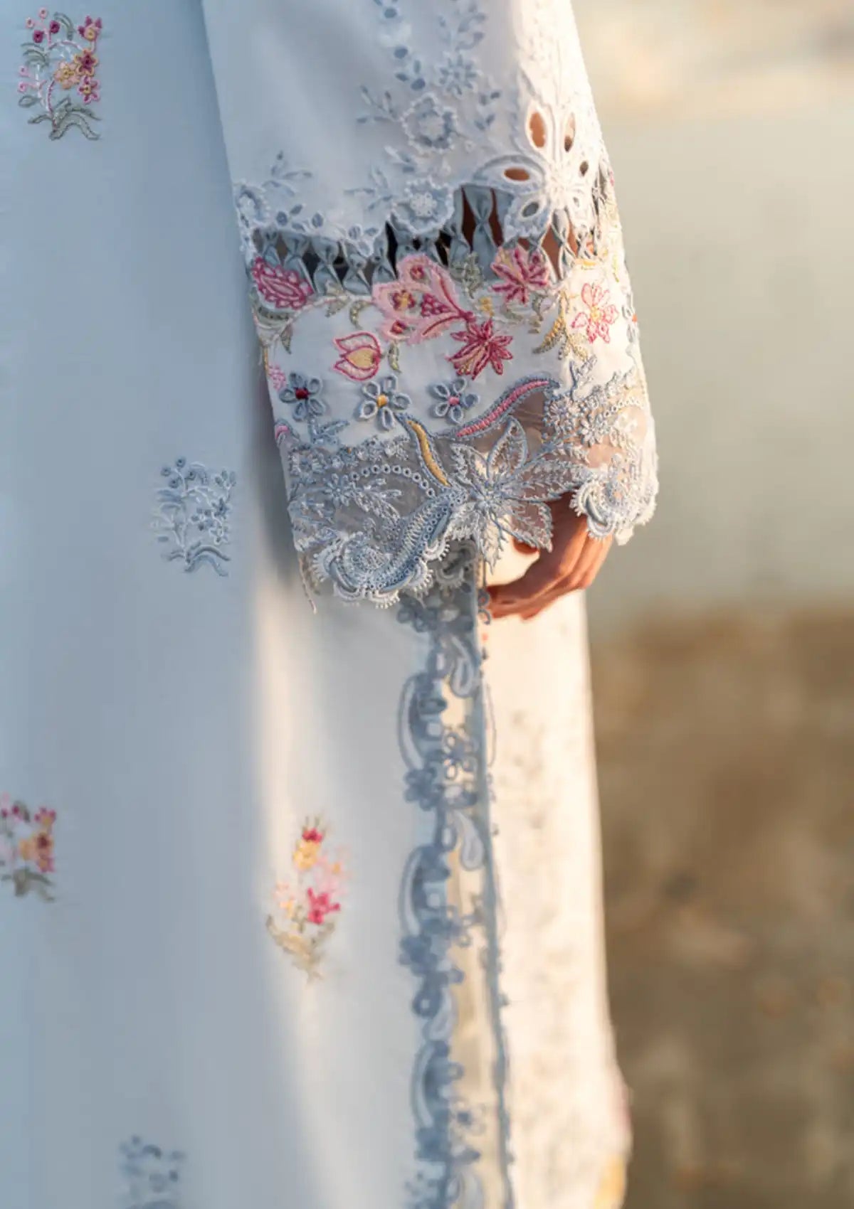 QALAMQAR - 3PC LAWN EMBROIDERED SHIRT WITH MONARK PRINTED DUPATTA AND TROUSER-BIC-3663