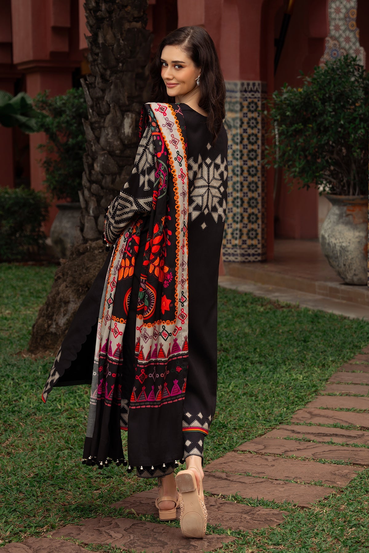 CHARIZMA-3PC KHADDAR PRINTED SHIRT WITH KHADDAR PRINTED DUPATTA AND PRINT TROUSER-BIC-