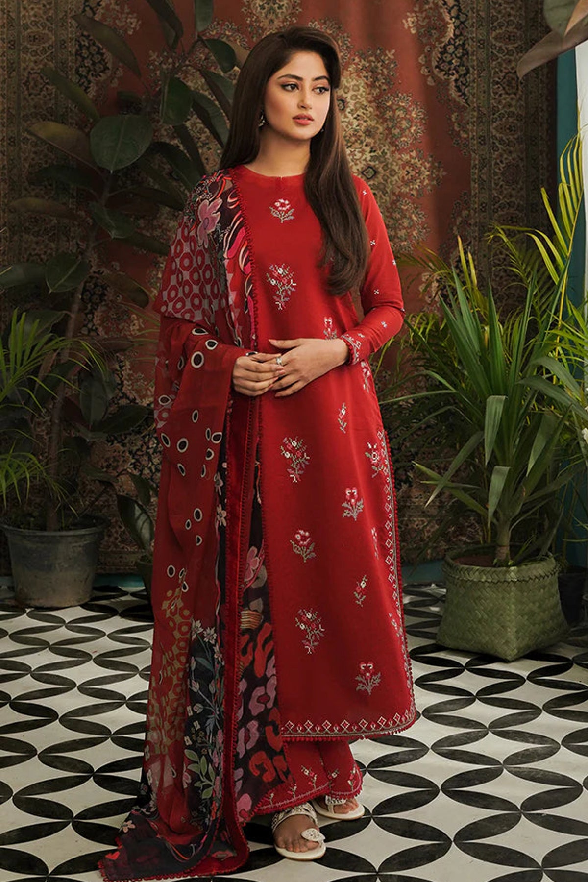 SERAN-3PC LAWN EMBROIDERED SHIRT WITH MONARK PRINT DUPATTA & EMB TROUSER-BIC-3646