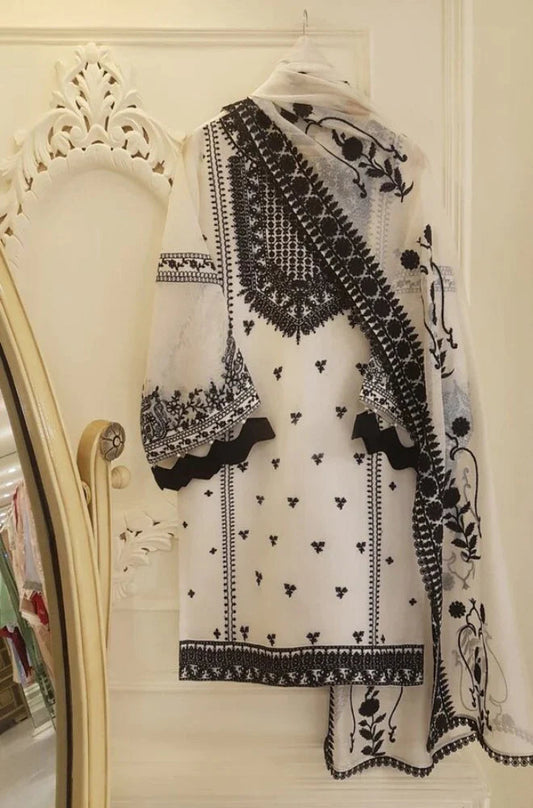 AGHA NOOR - 3PC LAWN HEAVY EMBROIDERED SHIRT WITH EMBROIDERED BAMBER CHIFFON DUPATTA-BIC-2616