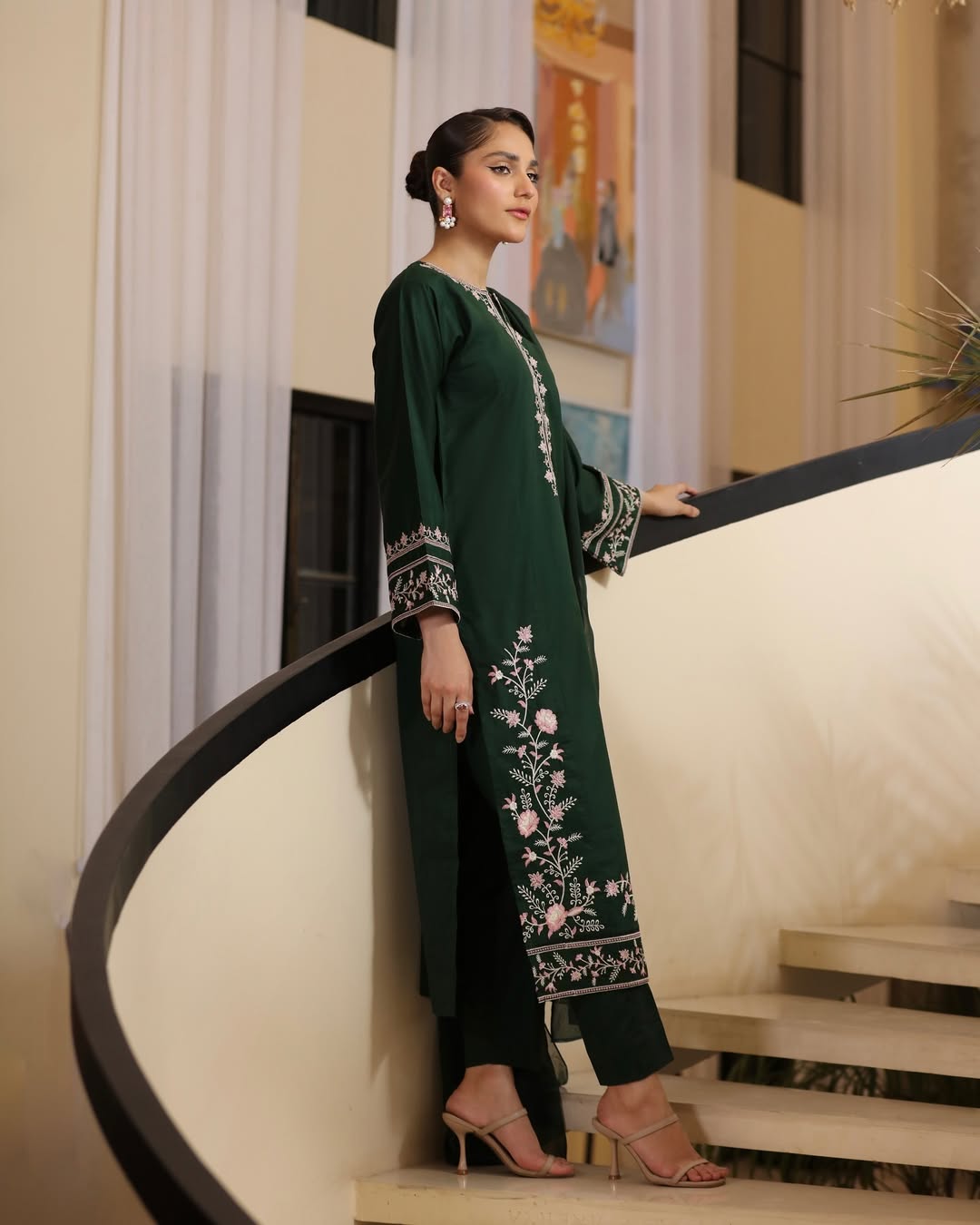 FEROZAE-3PC LAWN EMBROIDERED SHIRT WITH BAMBER CHIFFON DUPATTA AND TROUSER-BIC-3635