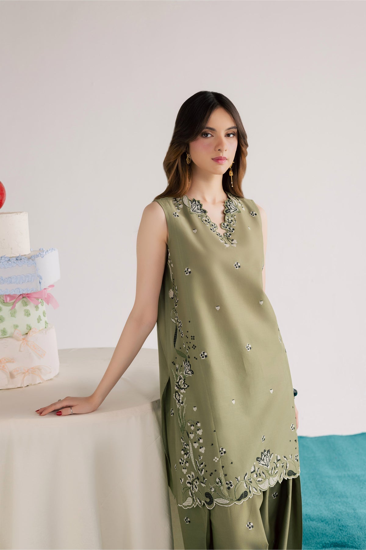 BATIK-2PC LAWN EMBROIDERED SHIRT WITH LAWN EMBROIDERED TROUSER-BIC-270