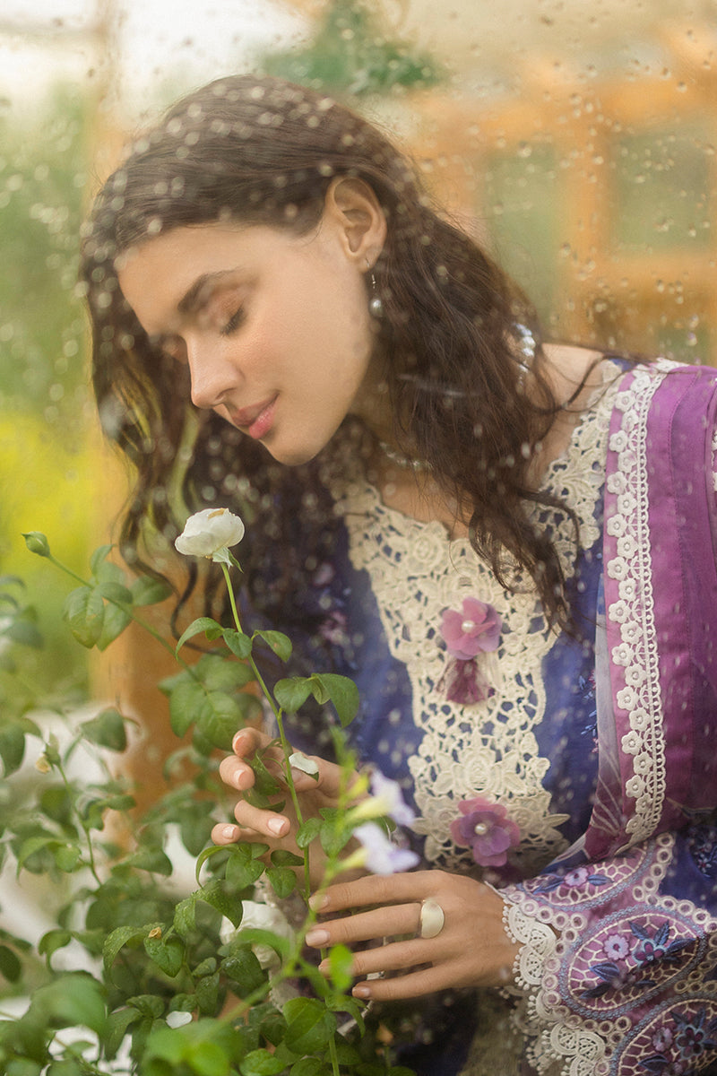 MUSHQ-3PC LAWN EMBROIDERED SHIRT WITH CHIFFON PRINT DUPATTA & TROUSER-BIC-3734