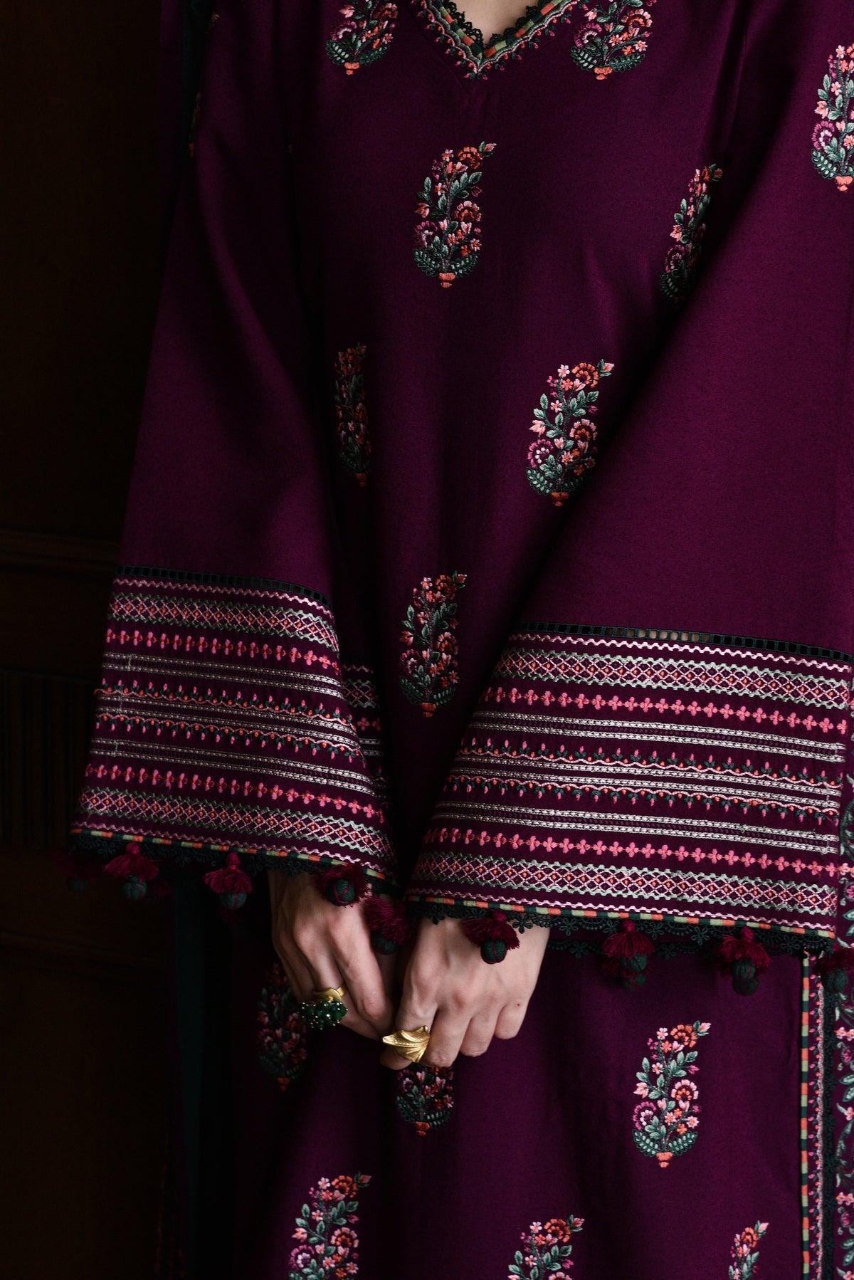 BATIK-3PC KARANDI EMBROIDERED SHIRT WITH DHANAK EMBROIDERED SHAWL AND TROUSER-BIC-4331