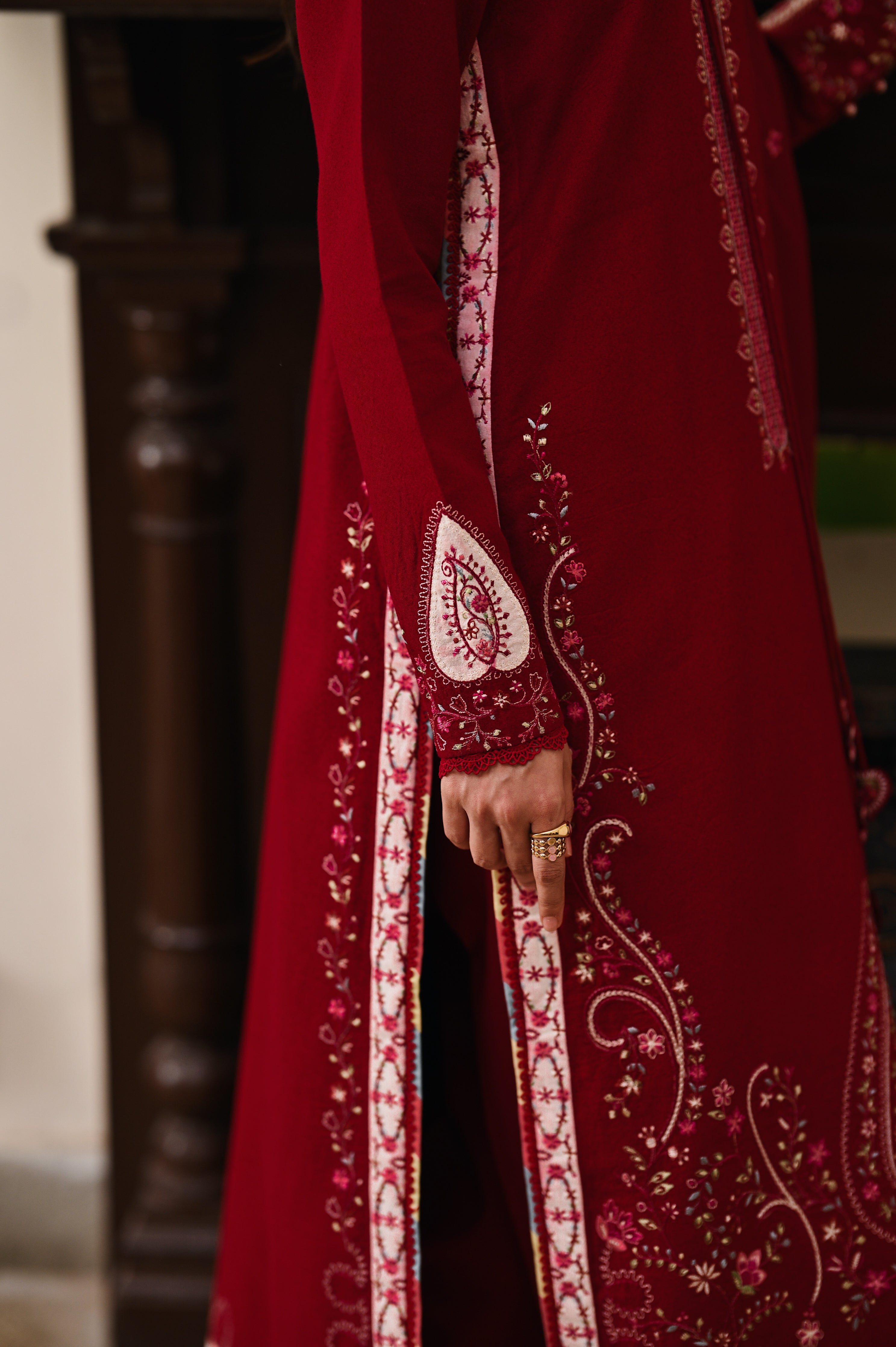 BATIK-3PC DHANAK EMBROIDERED SHIRT WITH DHANAK EMBROIDERED SHAWL AND EMB TROUSER -BIC-5036