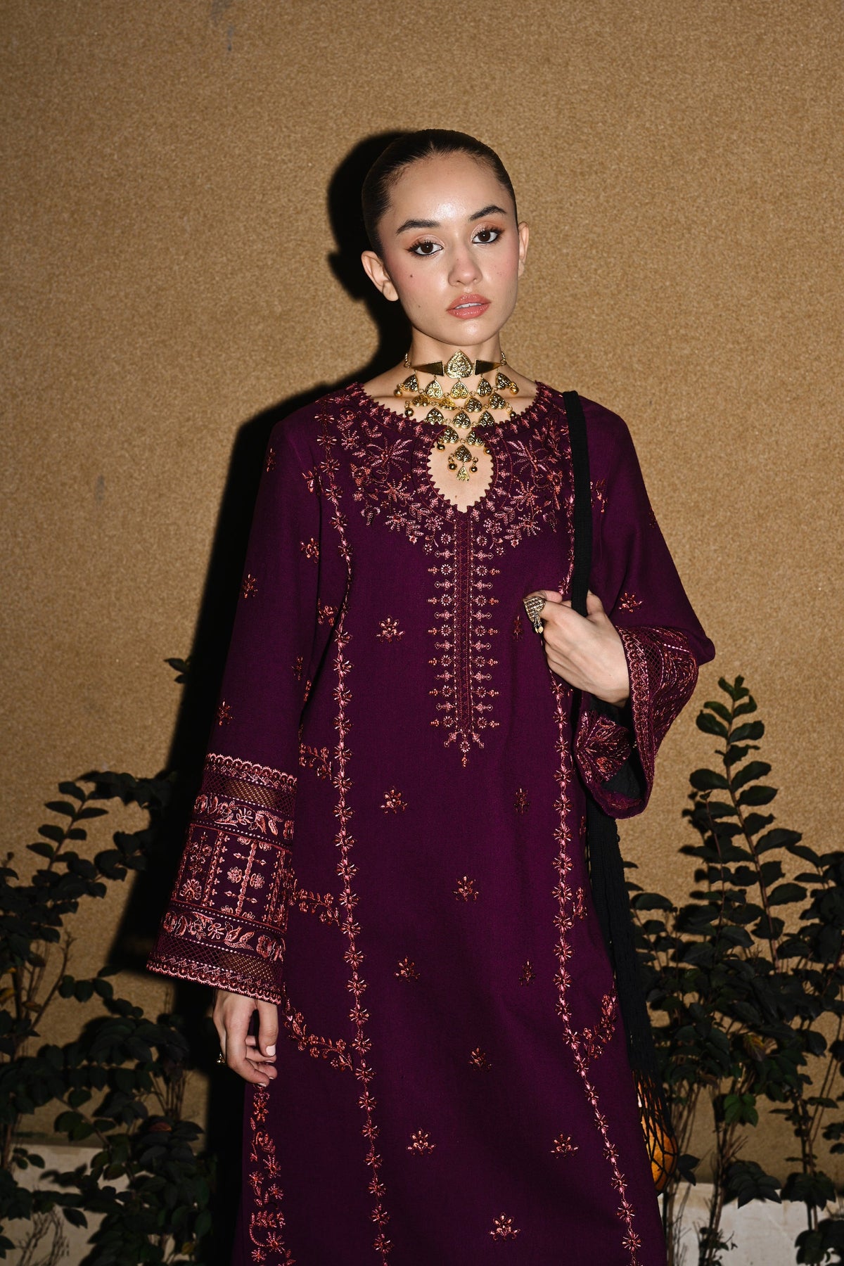 ZAIB-2PIECE DHANAK EMBROIDERED SHIRT WITH DHANAK EMBROIDERED SLEEVES-BIC-15071