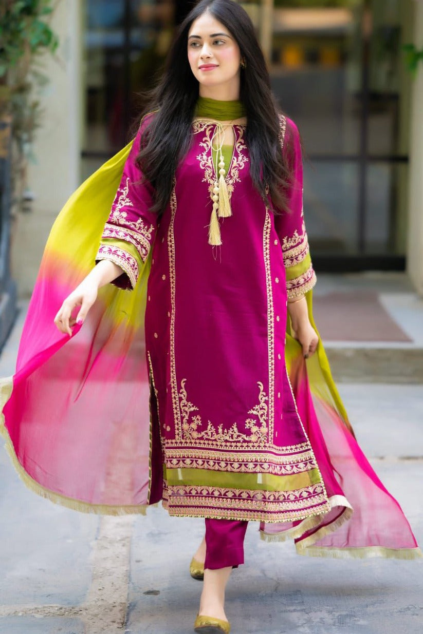 OMAL BY KOMAL-LAWN 3PC EMBROIDERY WITH BAMBER CHIFFON DYE AND DYE DUPATTA-BIC-OMAL-3629
