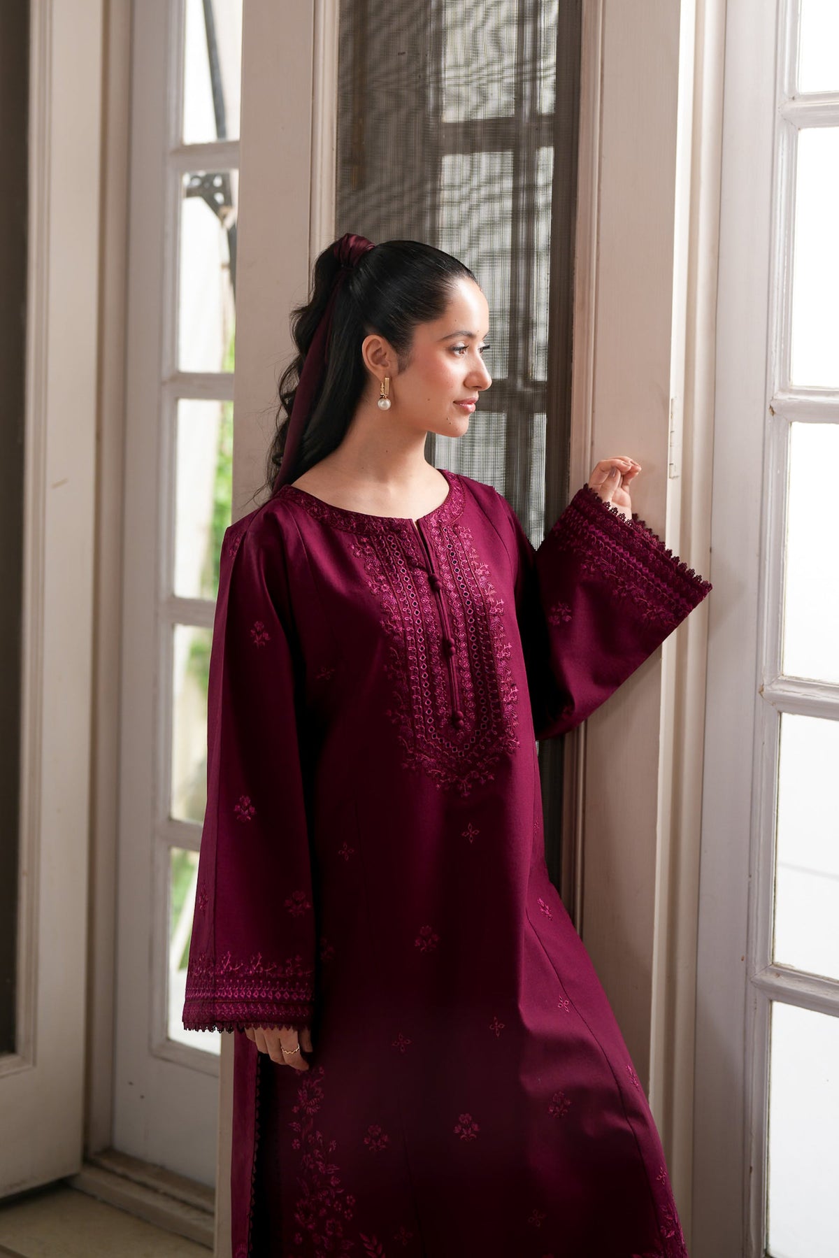 ZAIB-2PIECE DHANAK EMBROIDERED SHIRT WITH DHANAK EMBROIDERED SLEEVES-BIC-15131