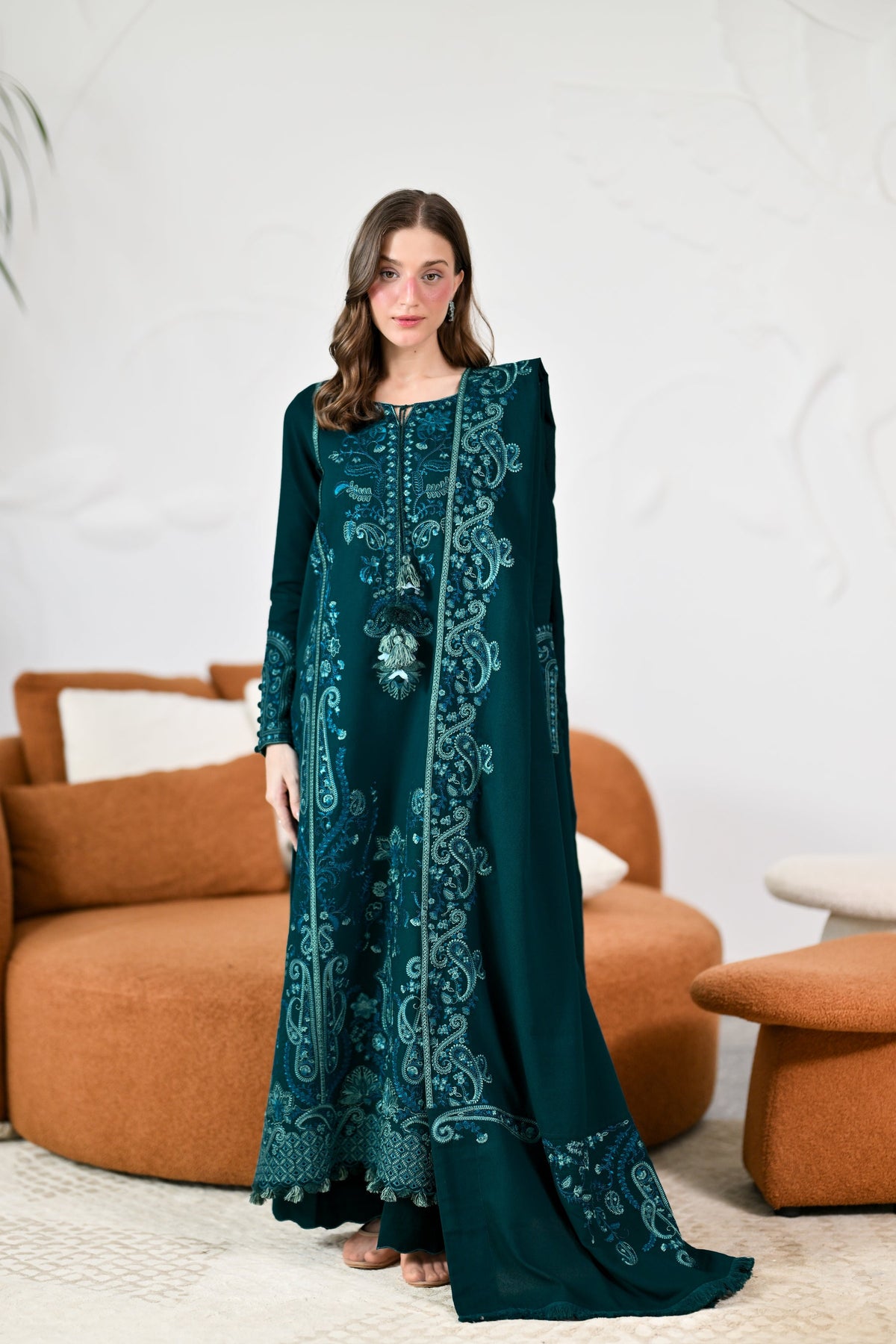 ZAIB-3PC KARANDI EMBROIDERED SHIRT WITH KARANDI EMBROIDERED SHAWL AND TROUSER -BIC-5304