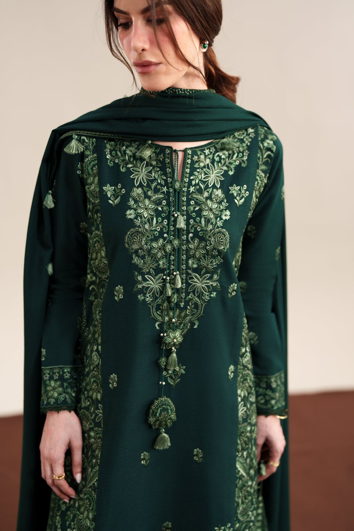 ZAIB-3PC KARANDI EMBROIDERED SHIRT WITH KARANDI EMBROIDERED SHAWL AND TROUSER-BIC-5315