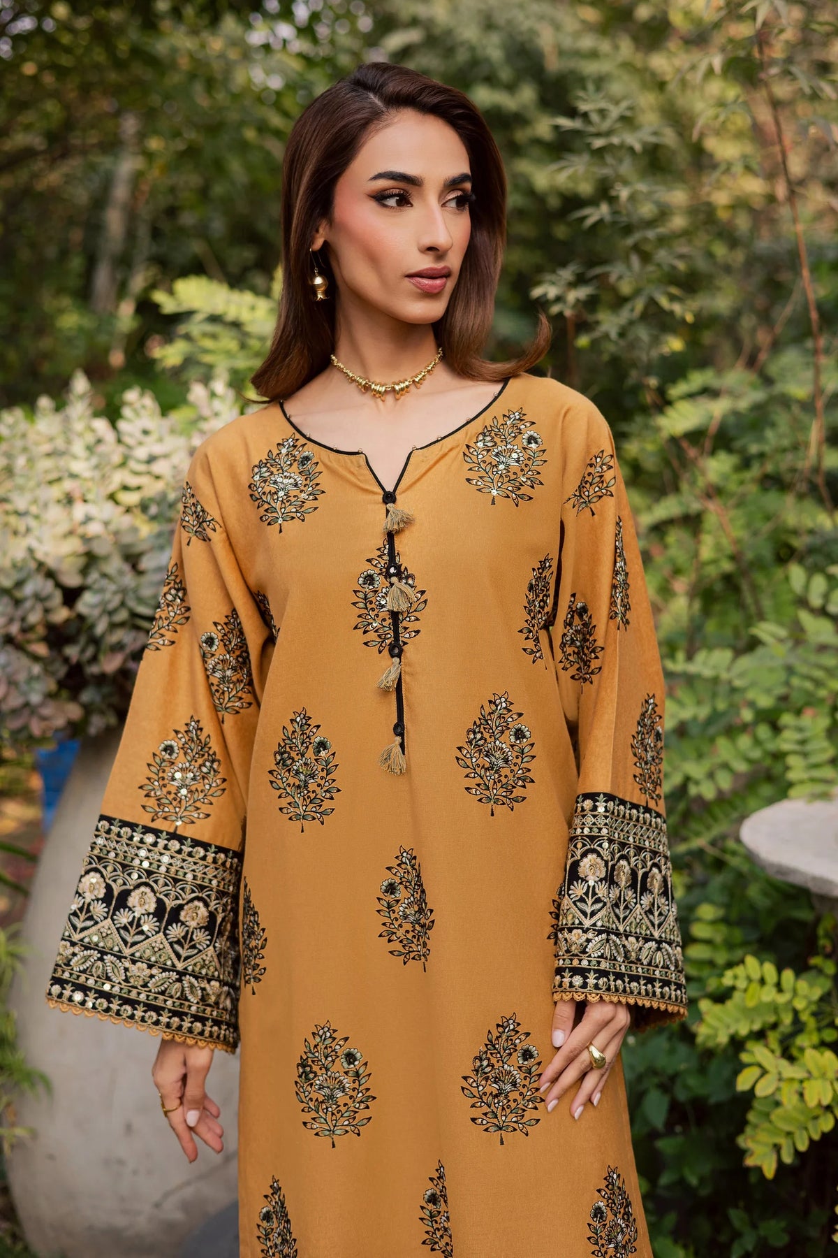 BATIK-2PIECE DHANAK EMBROIDERED SHIRT WITH DHANAK EMB SLEEVES-BIC-15018