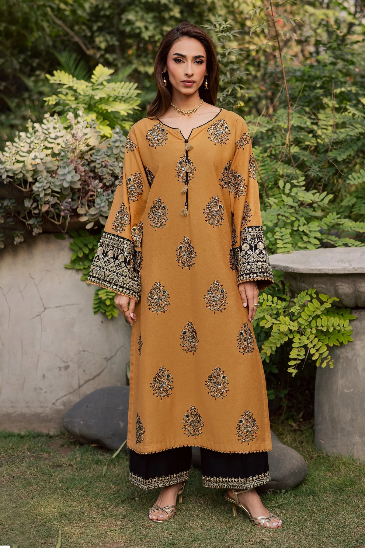 BATIK-2PIECE DHANAK EMBROIDERED SHIRT WITH DHANAK EMB SLEEVES-BIC-15018