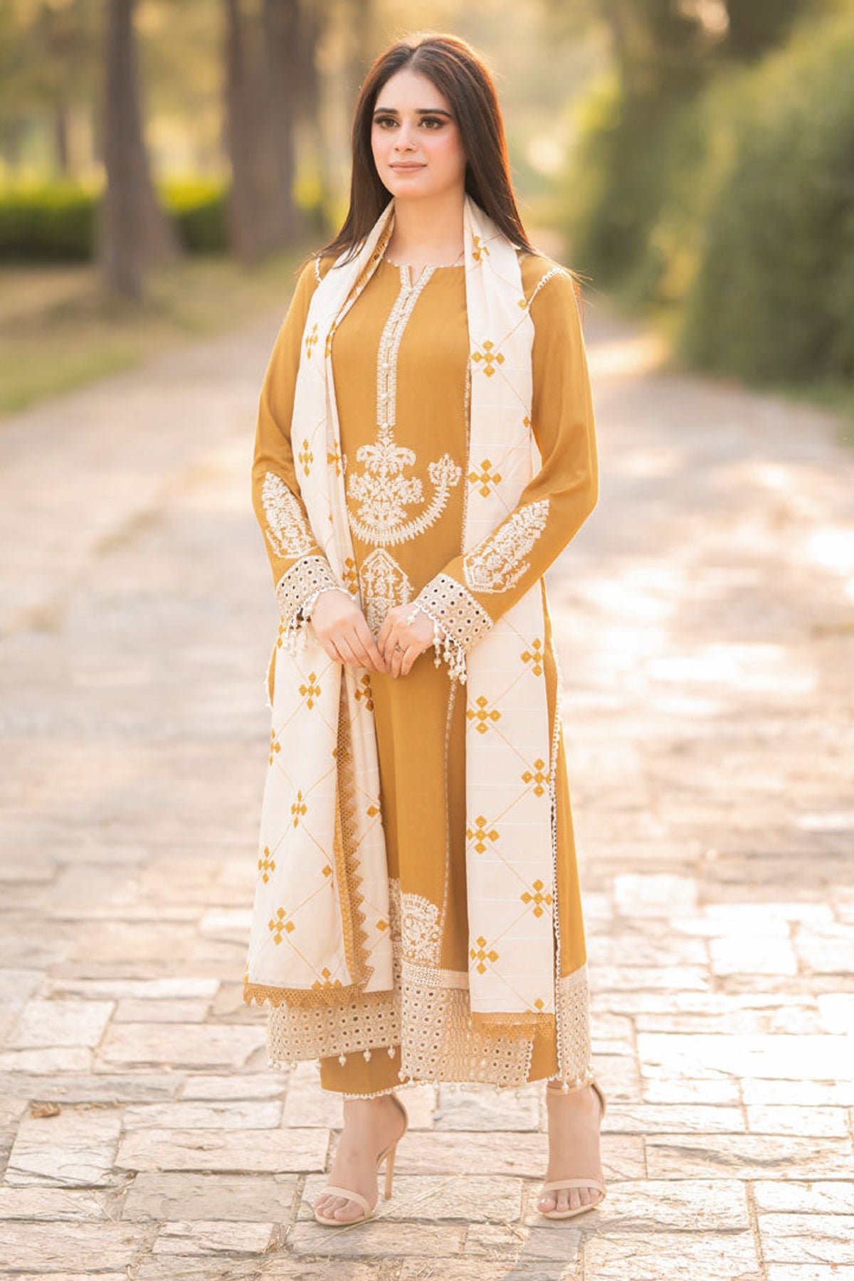 LIBAAS-3PC DHANAK EMBROIDERED SHIRT WITH DHANAK EMBROIDERED SHAWL AND TROUSER BIC-4281