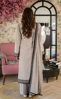 LIBAAS-3PC LAWN EMBROIDERED SHIRT WITH LAWN EMBROIDERED DUPATTA AND TROUSER -BIC-4561