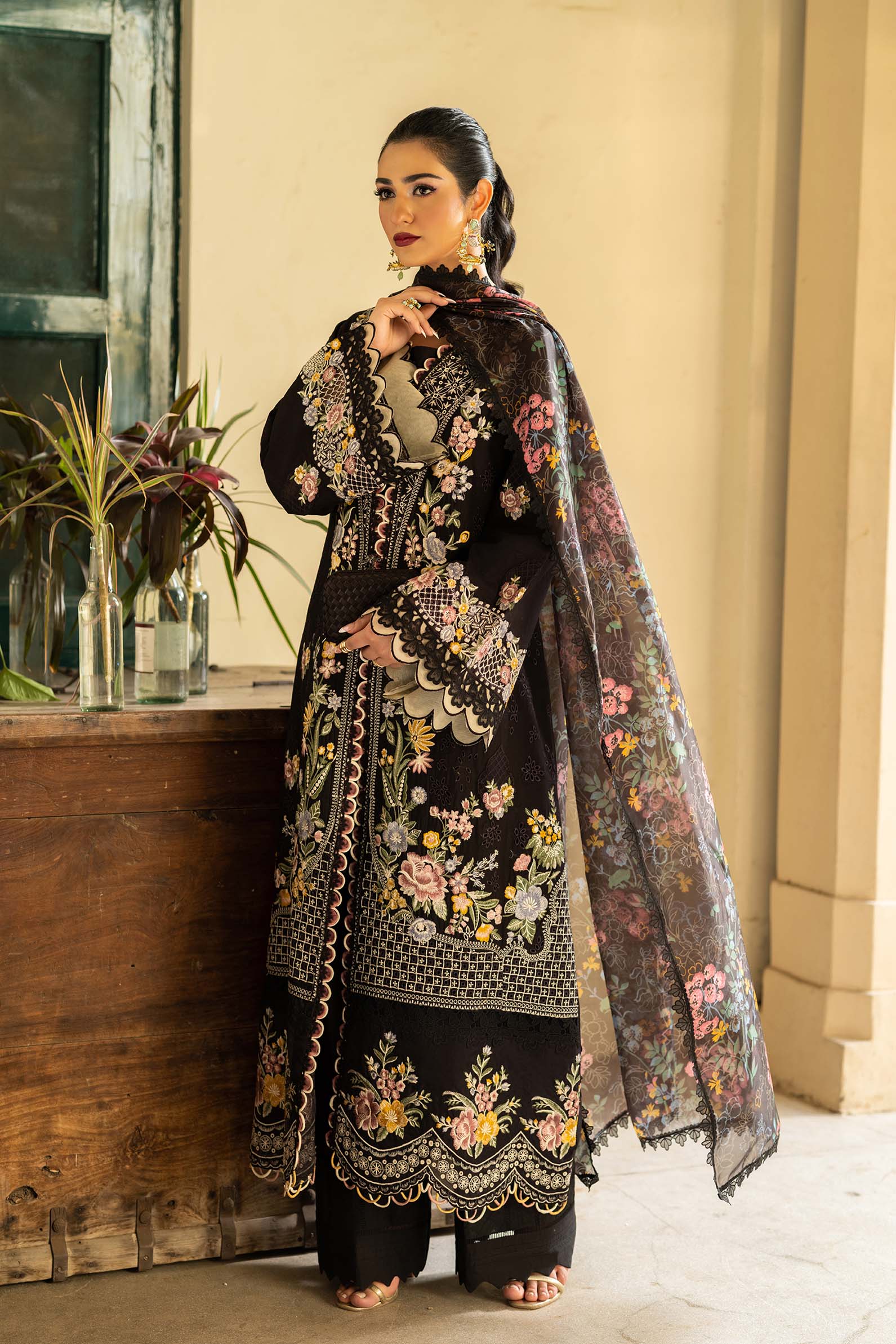 HUSSAIN REHAR-3PC LAWN EMBROIDERED SHIRT WITH CHIFFON PRINTED DUPATTA AND TROUSER-BIC-4702