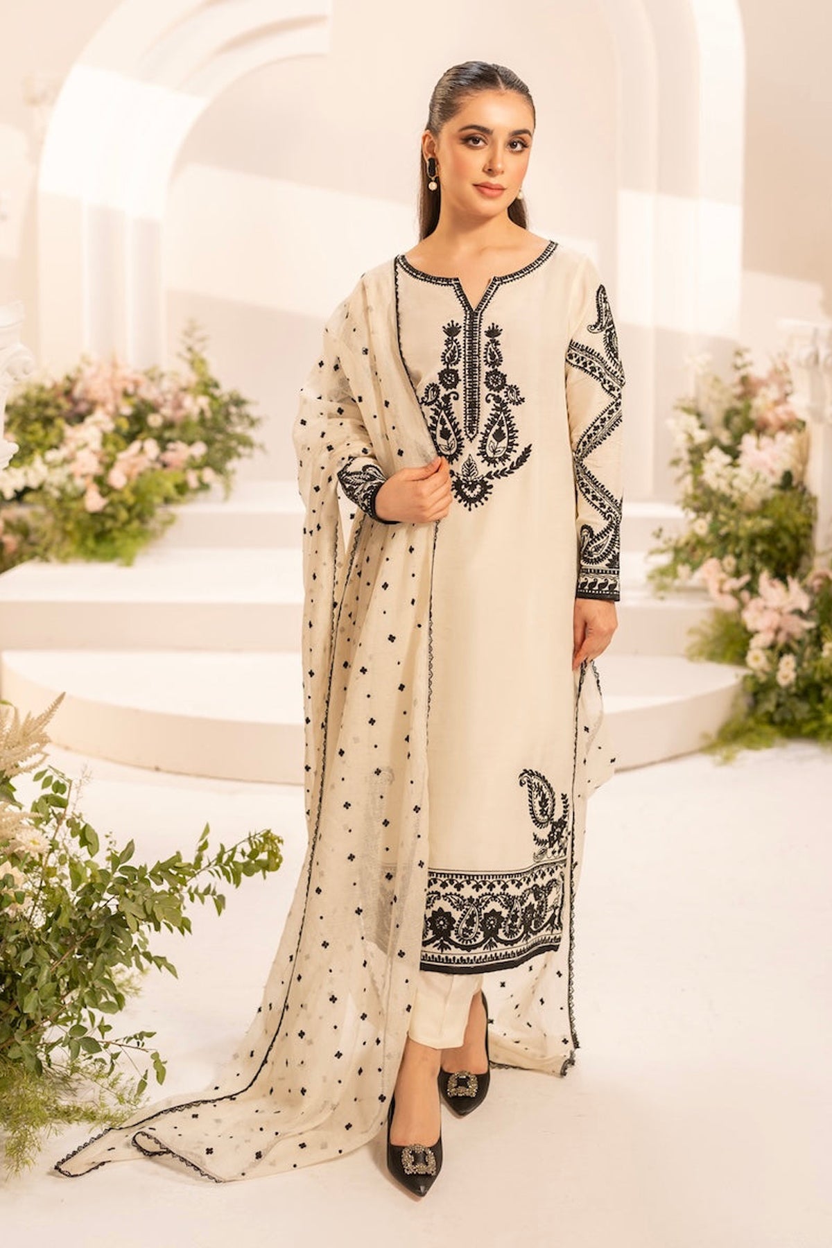 MIRANA-3PC LAWN EMBROIDERED SHIRT WITH KHADDI NET EMBROIDERED DUPATTA & TROUSER-BIC-4701