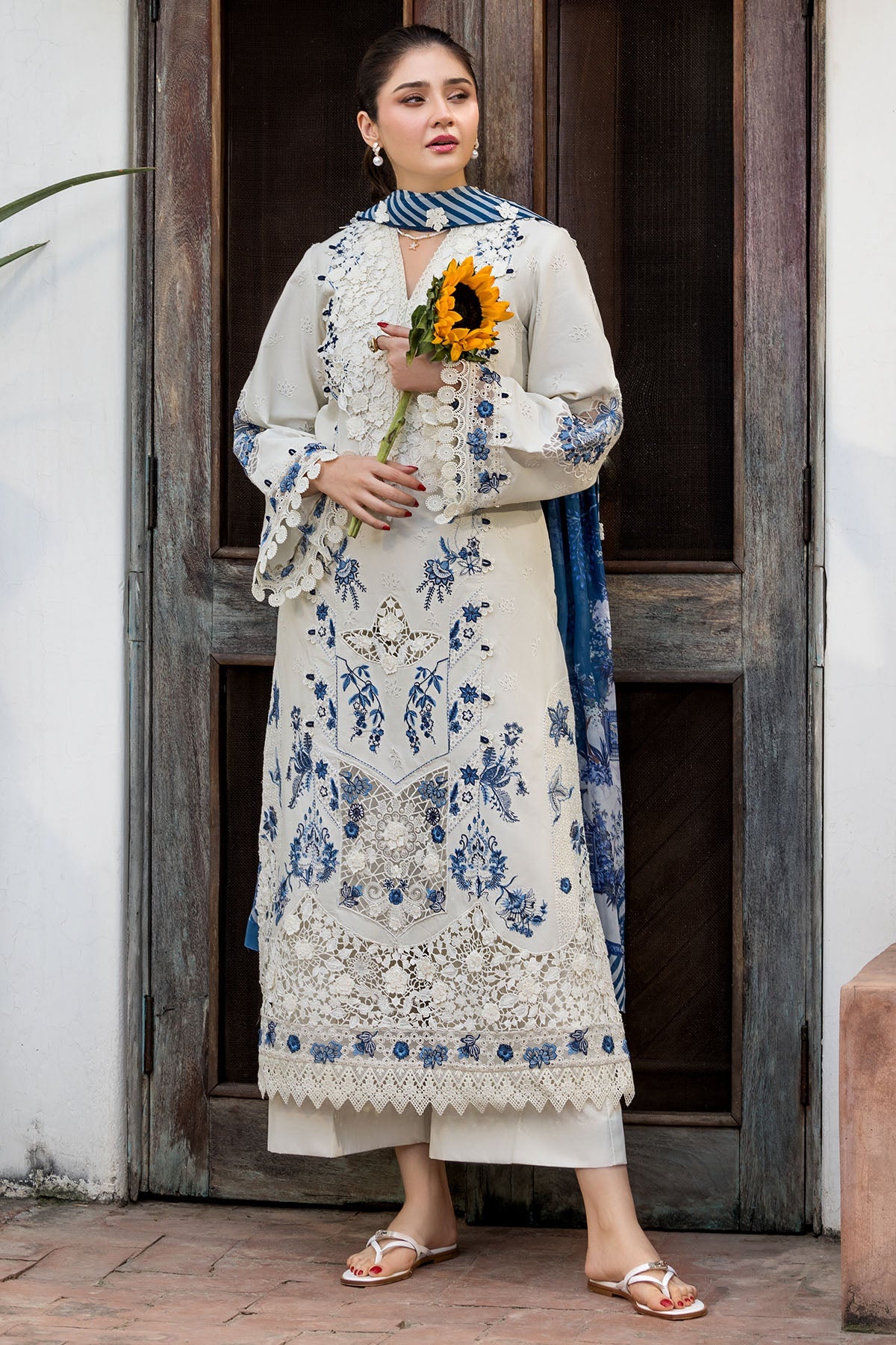 MOTIFZ-3PC LAWN HEAVY EMBROIDERED SHIRT WITH SILK PRINTED DUPATTA AND TROUSER-BIC-4906