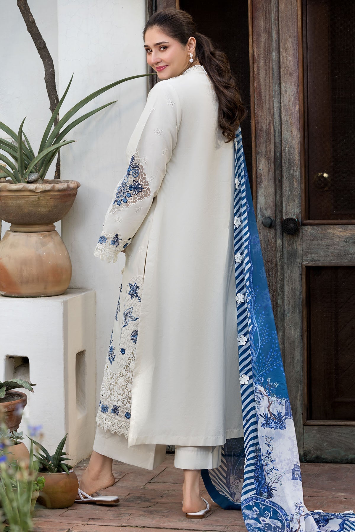 MOTIFZ-3PC LAWN HEAVY EMBROIDERED SHIRT WITH SILK PRINTED DUPATTA AND TROUSER-BIC-4906