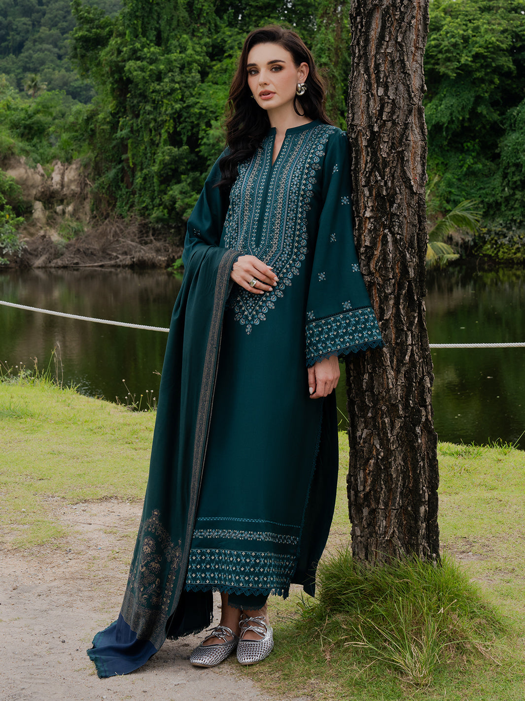 YARDS-3PC DHANAK EMBROIDERED SHIRT WITH COUTRAI PRINTED SHAWL AND TROUSER-BIC-5272