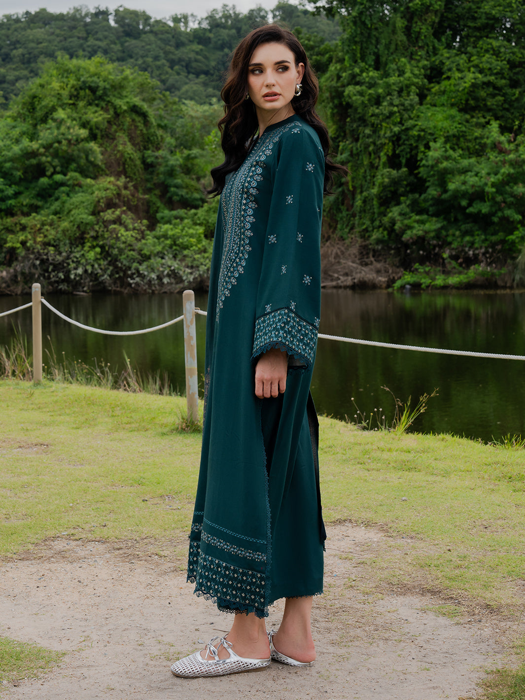 YARDS-3PC DHANAK EMBROIDERED SHIRT WITH COUTRAI PRINTED SHAWL AND TROUSER-BIC-5272