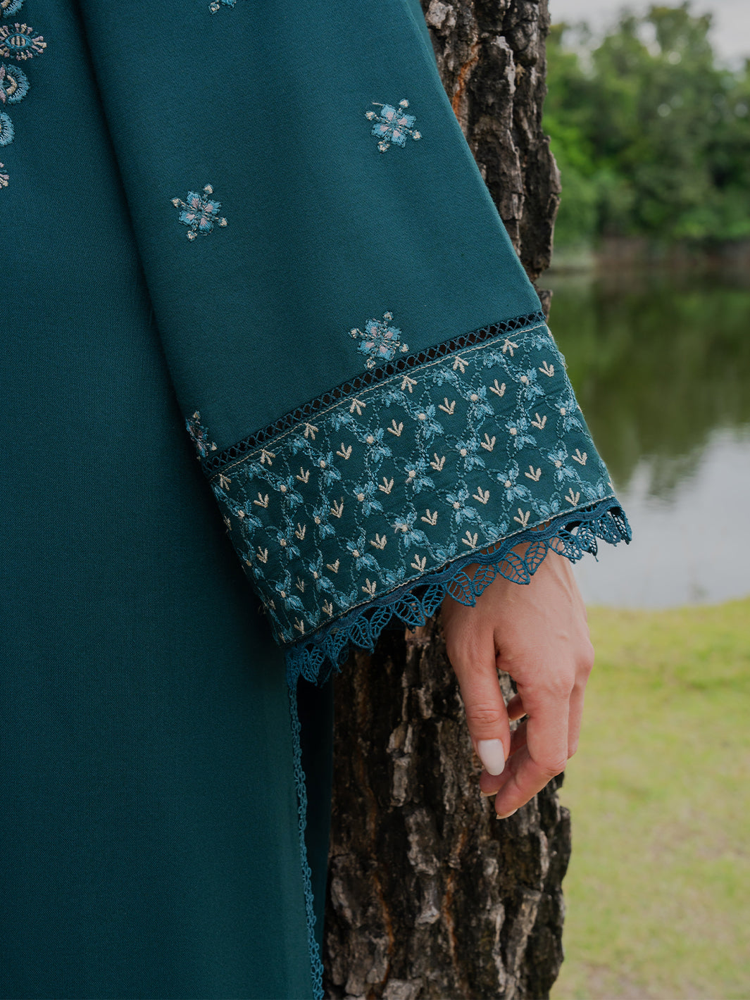 YARDS-3PC DHANAK EMBROIDERED SHIRT WITH COUTRAI PRINTED SHAWL AND TROUSER-BIC-5272