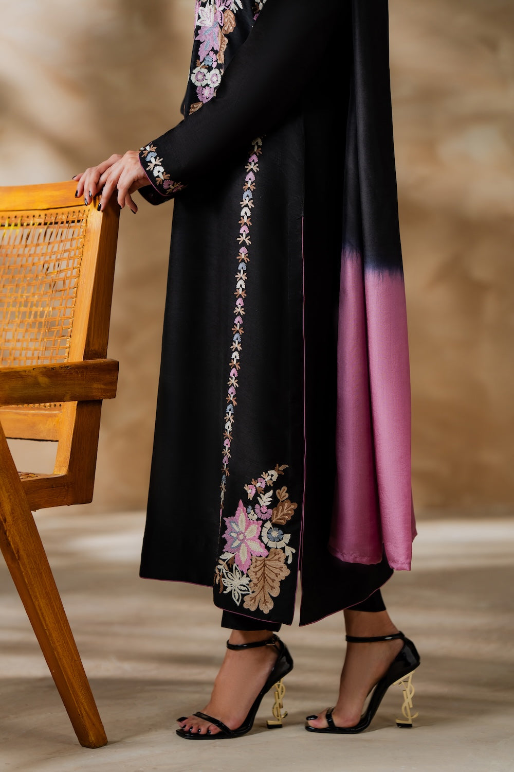 MIRANA-3PC LAWN EMBROIDERED SHIRT WITH CHIFFON TYE&DYED DUPATTA AND TROUSER-BIC-4640