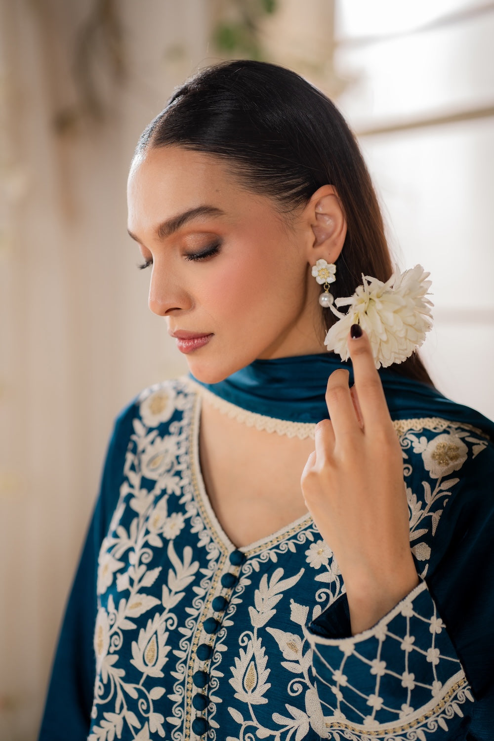 MIRANA-3PC LAWN EMBROIDERED SHIRT WITH BAMBER CHIFFON DUPATTA AND TROUSER-BIC-4728
