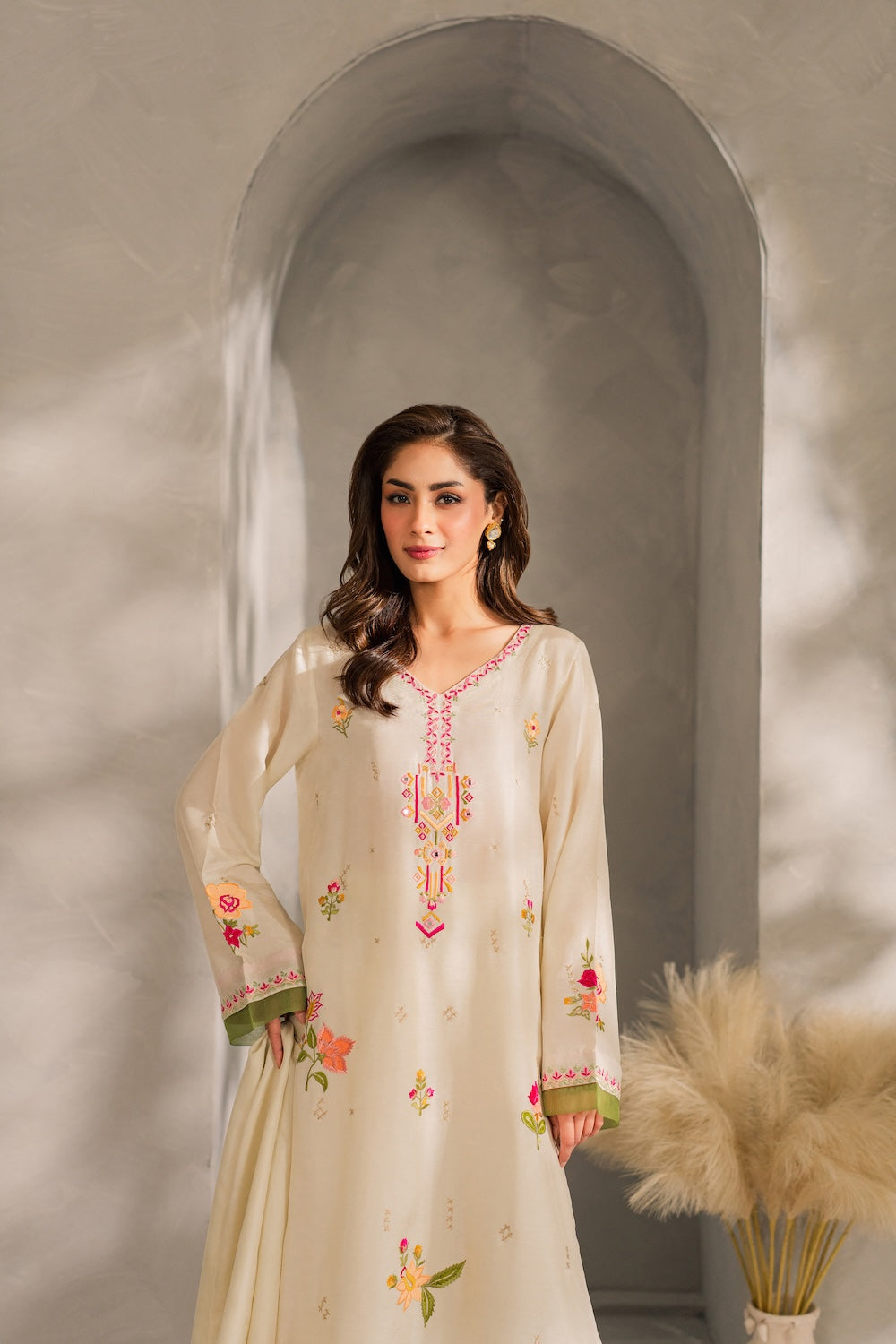 MIRANA-3PC DHANAK EMBROIDERED SHIRT WITH BAMBER CHIFFON DUPATTA AND TROUSER-BIC-4289