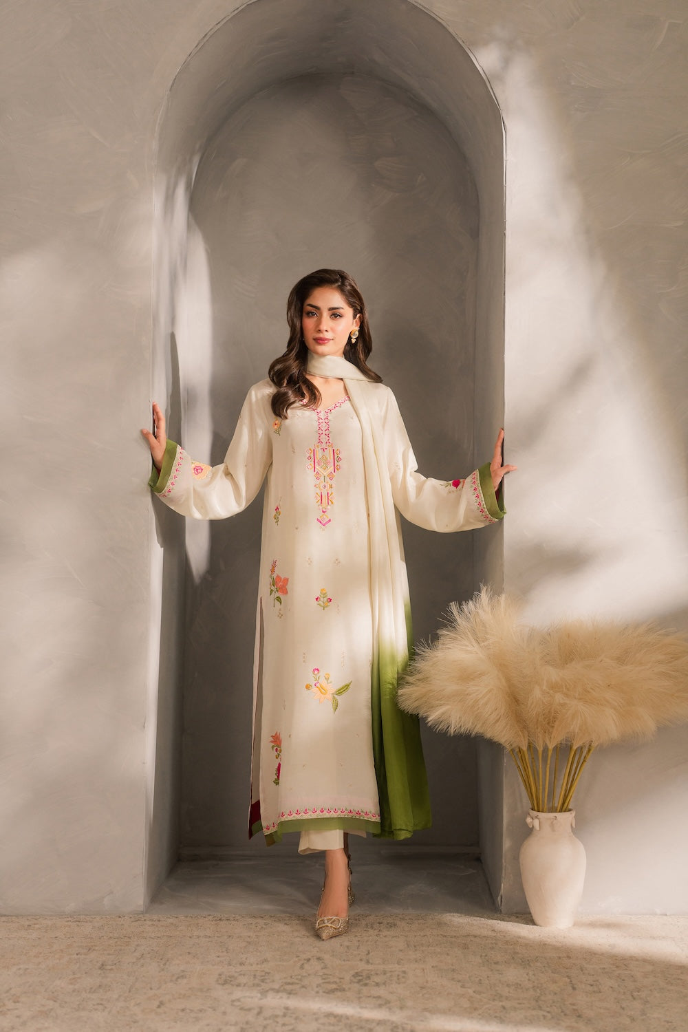 MIRANA-3PC DHANAK EMBROIDERED SHIRT WITH BAMBER CHIFFON DUPATTA AND TROUSER-BIC-4289