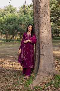 BATIK-3PIECE LAWN SEQUIN EMBROIDERED SHIRT WITH CHIFFON EMBROIDERED DUPATTA AND TROUSER-BIC-4857
