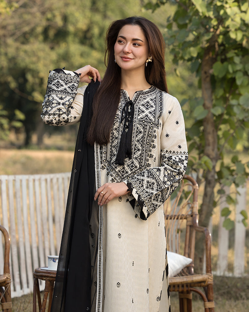 QALAMQAR-3PC LAWN EMBROIDERED SHIRT WITH CHIFFON EMBROIDERED DUPATTA AND TROUSER-BIC-3757