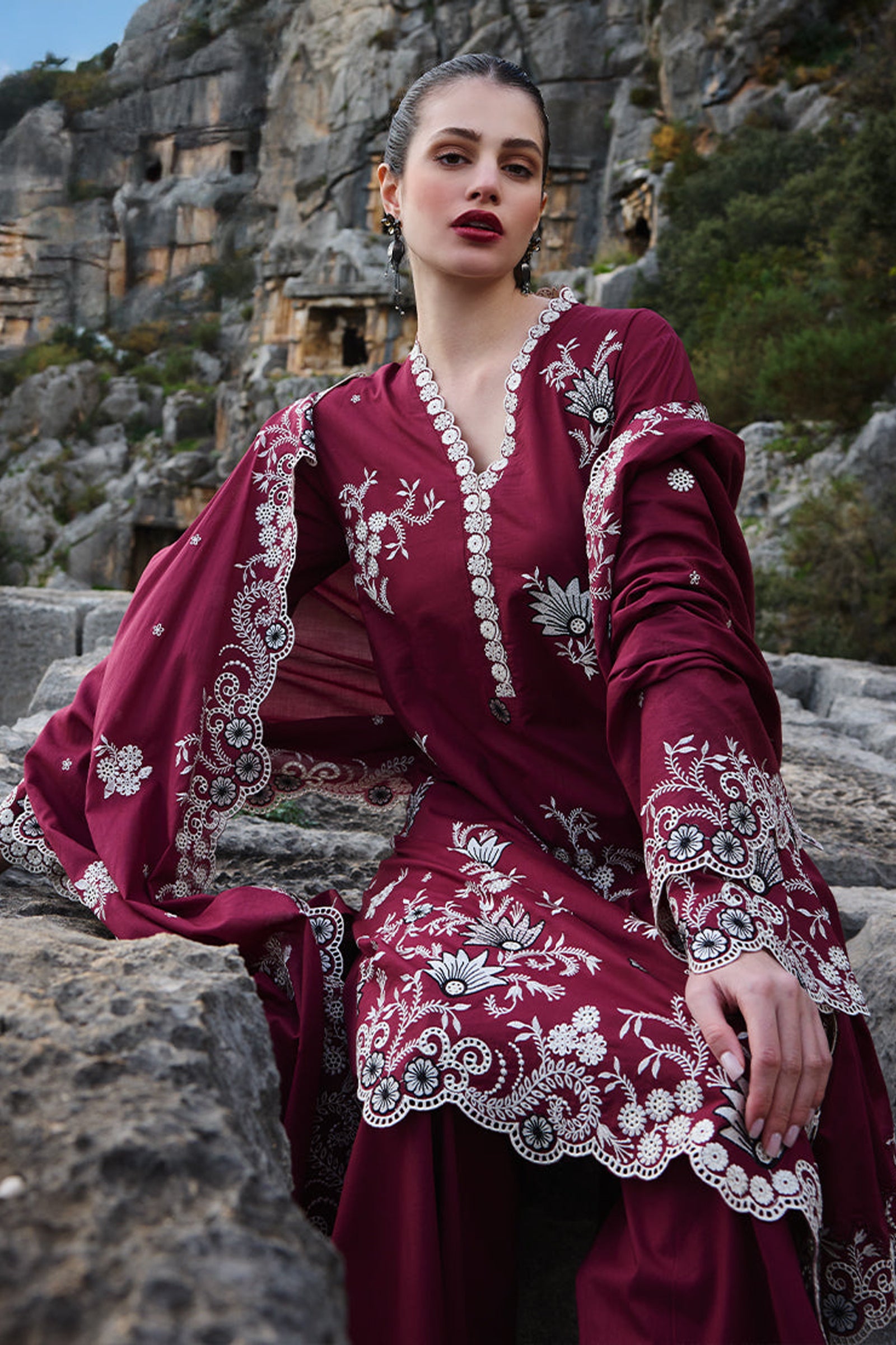 IMAGE-3PC LAWN EMBROIDERED SHIRT WITH CHIFFON EMBROIDERED DUAPATTA AND TROUSER-BIC-3715